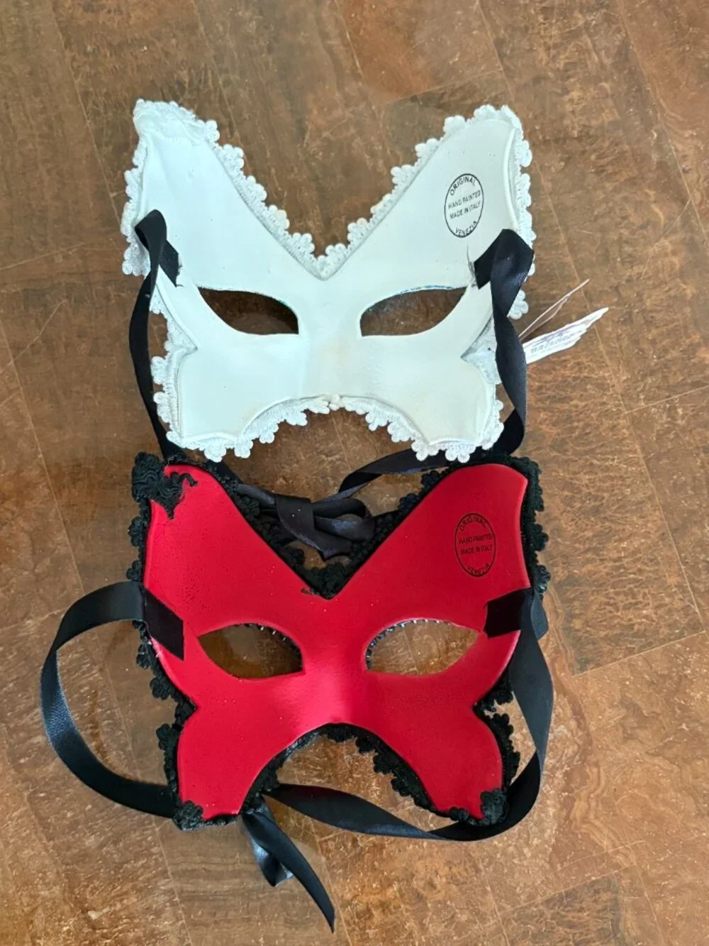 Set of 2 Hand Painted Venetian Carnival Masks | Red & Blue Lace Venezia
